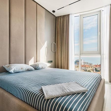 Luxury Waterfront 3-Bedrooms Apartment Odesa Exterior foto